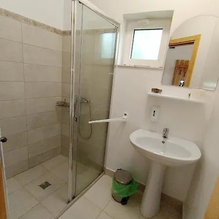 Guest house La Mariana *