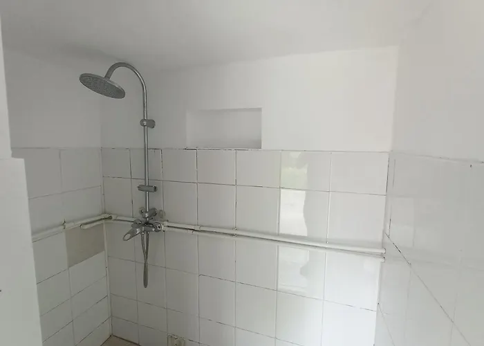 La Mariana Guest house *