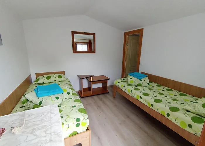 Guest house La Mariana *