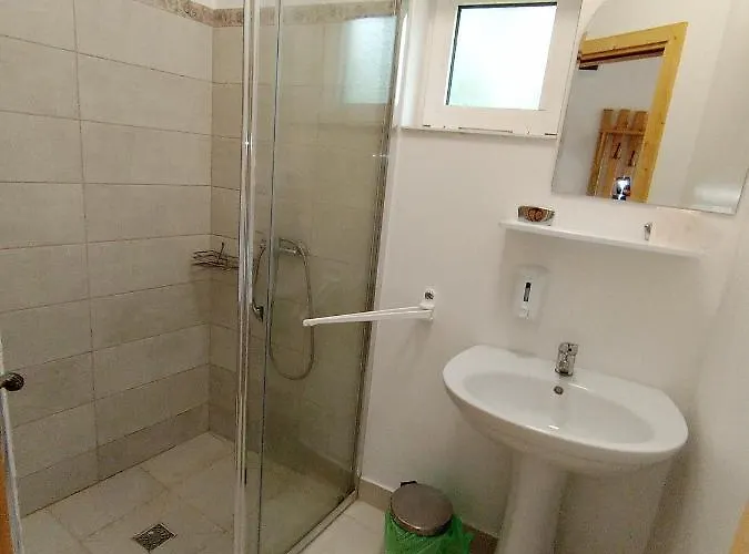 Guest house La Mariana *